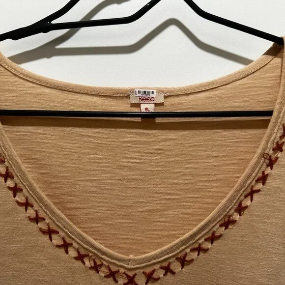 Reba top with horse head, Womens XL - Picture 3 of 3